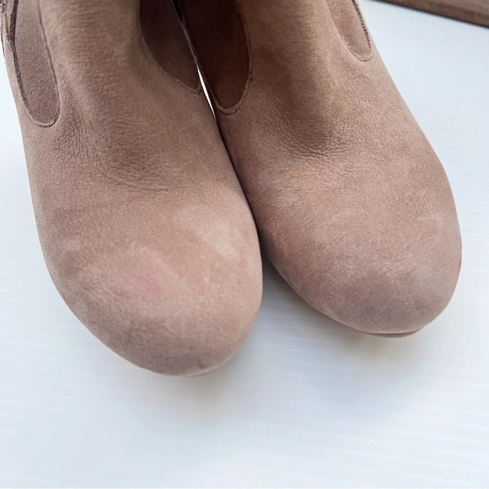 UGG- Athena Suede Leather Stacked Heel Boots Size 5